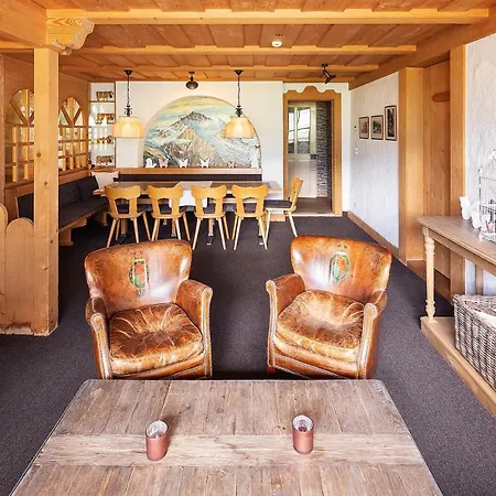 少女峰小屋基本客房旅馆